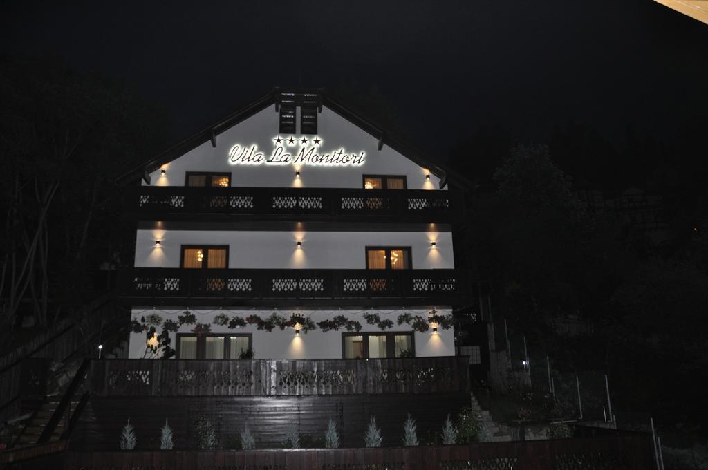 Hotel La Monitori Sinaia Pokój zdjęcie
