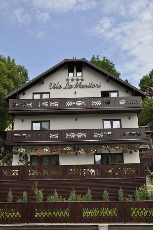 Hotel La Monitori Sinaia Pokój zdjęcie